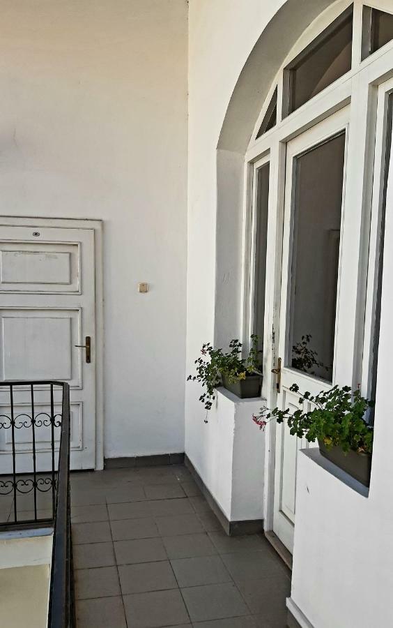 Big Modern Doubleroom Near Cathedral Kösice Dış mekan fotoğraf